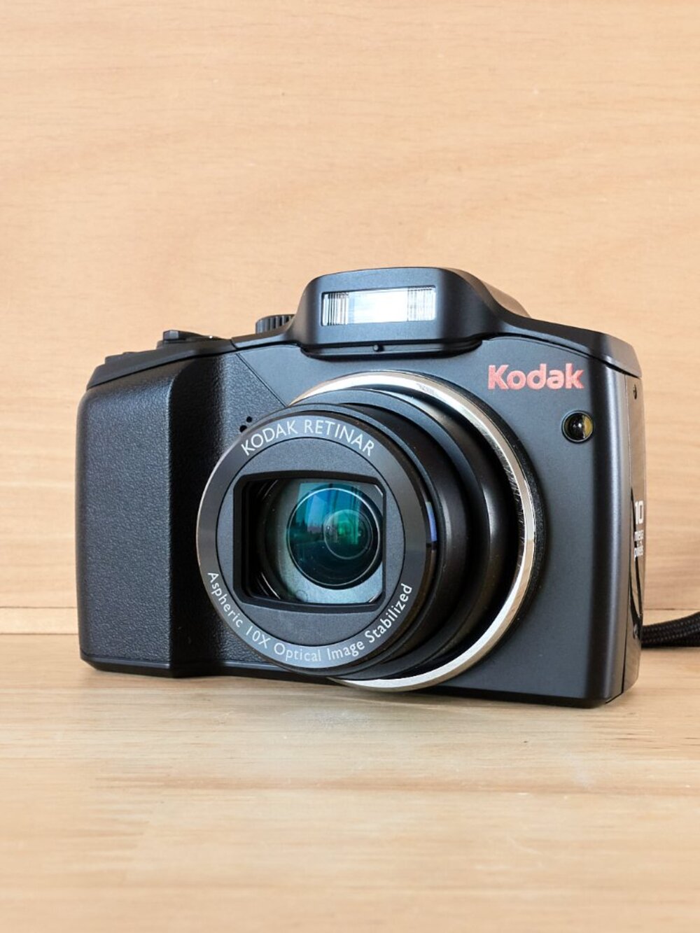 Kodak EasyShare Z915 Digital Camera Black 10.0MP 10x Optical Zoom Tested Works